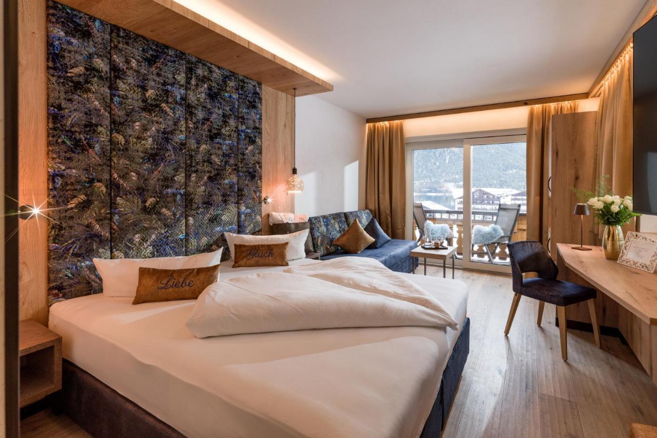 Liebes Caroline 4-Sterne-Hotel Pertisau Bagian luar foto